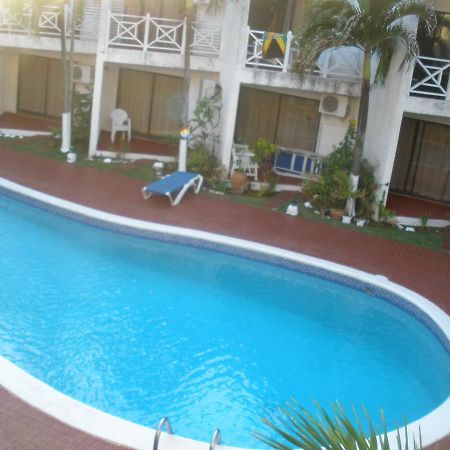 Villa Criss Ocho Rios Exterior photo